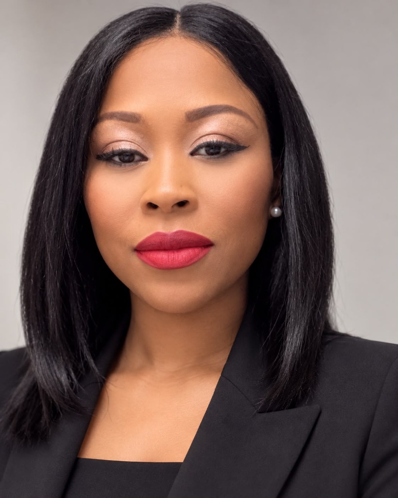 Phina, Founder of Menovia™
